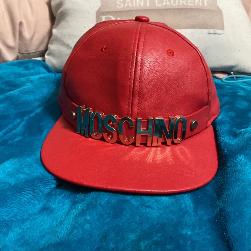 Cute Red Hat - image 2